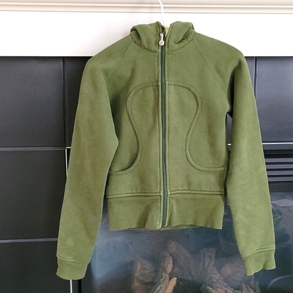 lululemon athletica Tops - Lululemon Scuba Hoodie Olive Green Size 4